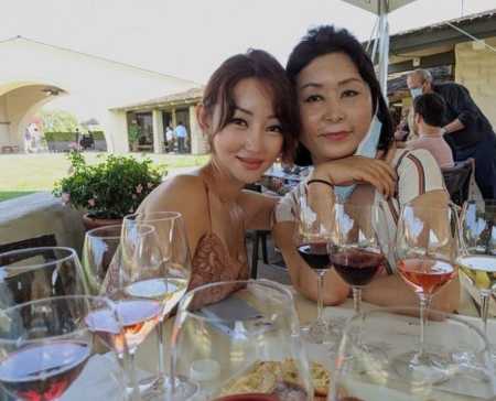 Park Yeon-mi's mother